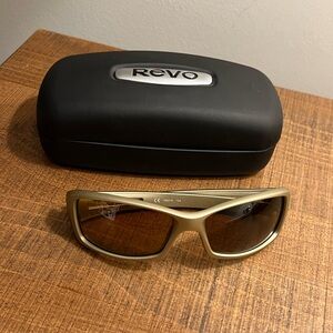 NWOT Revo Red Point Sunglasses
